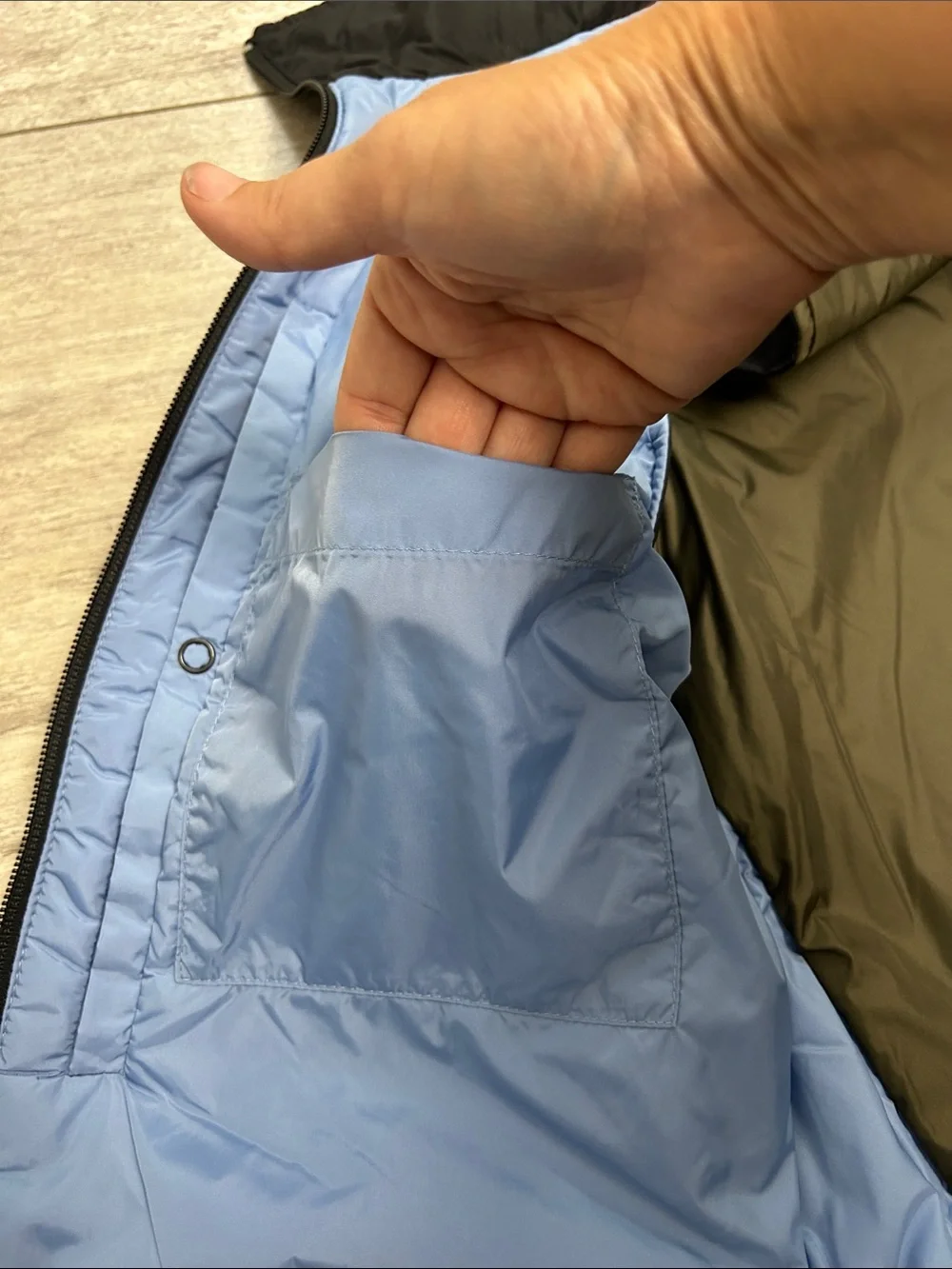 Banana Republic lightweight reversible
